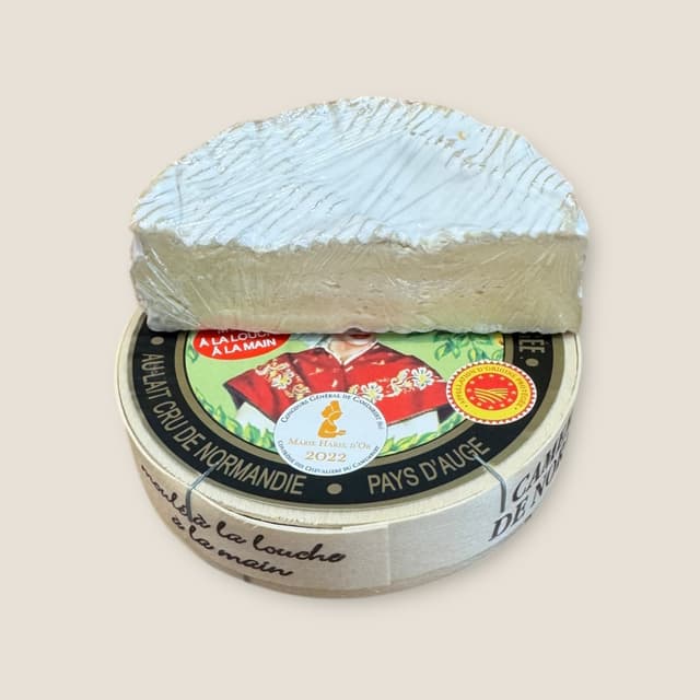 Camembert AOP la petite normande