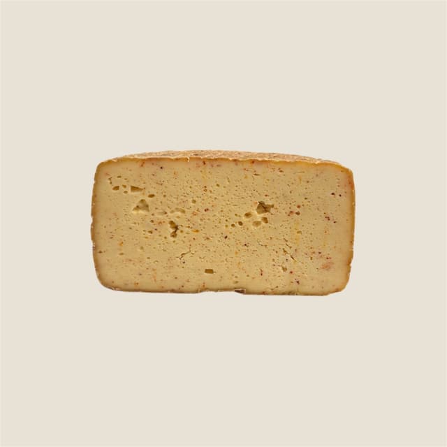 Tomme vache piment d'espelette